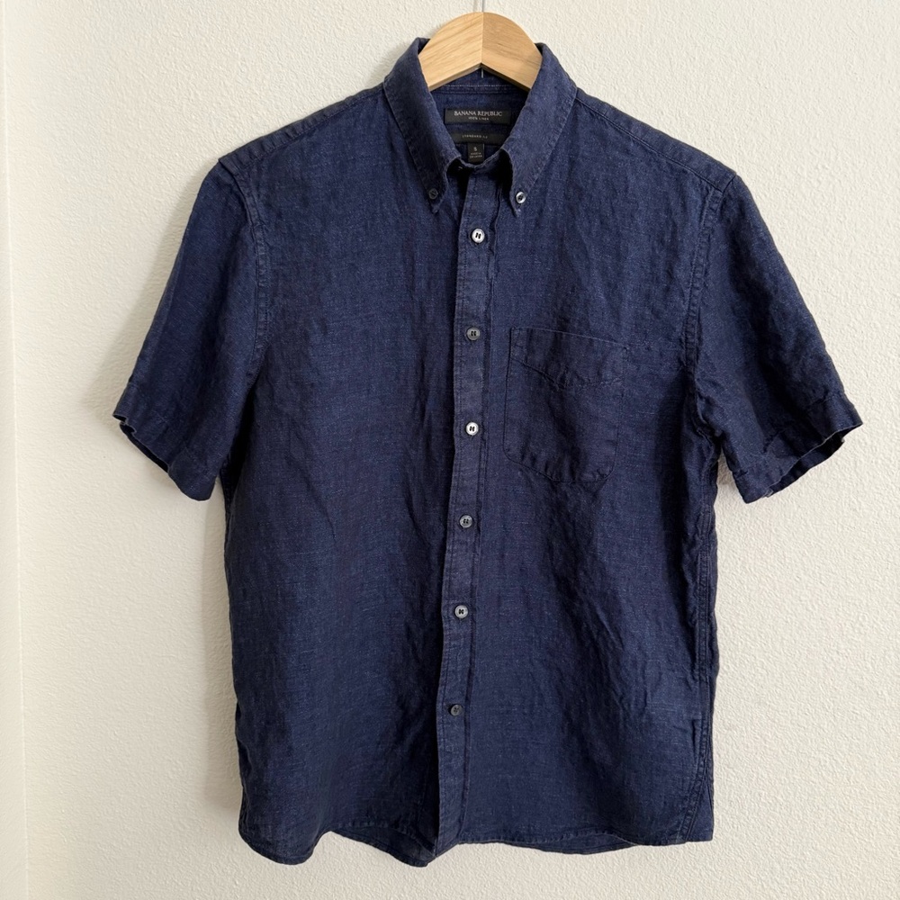 *SOLD* Banana Republic Standard Fit 100% Linen Shirt Short Sleeve Navy Men Small